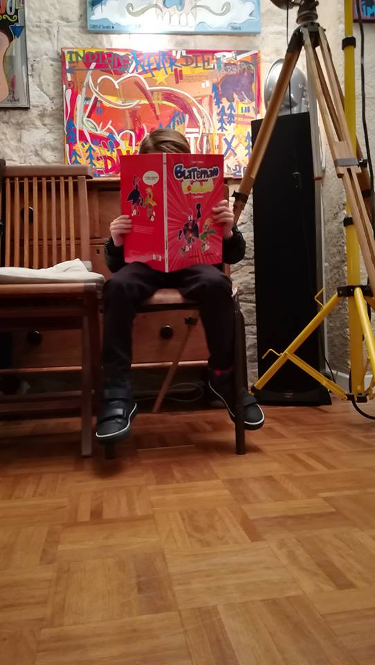 A young fan - 'Tarek & Mat Elbé' exhibition